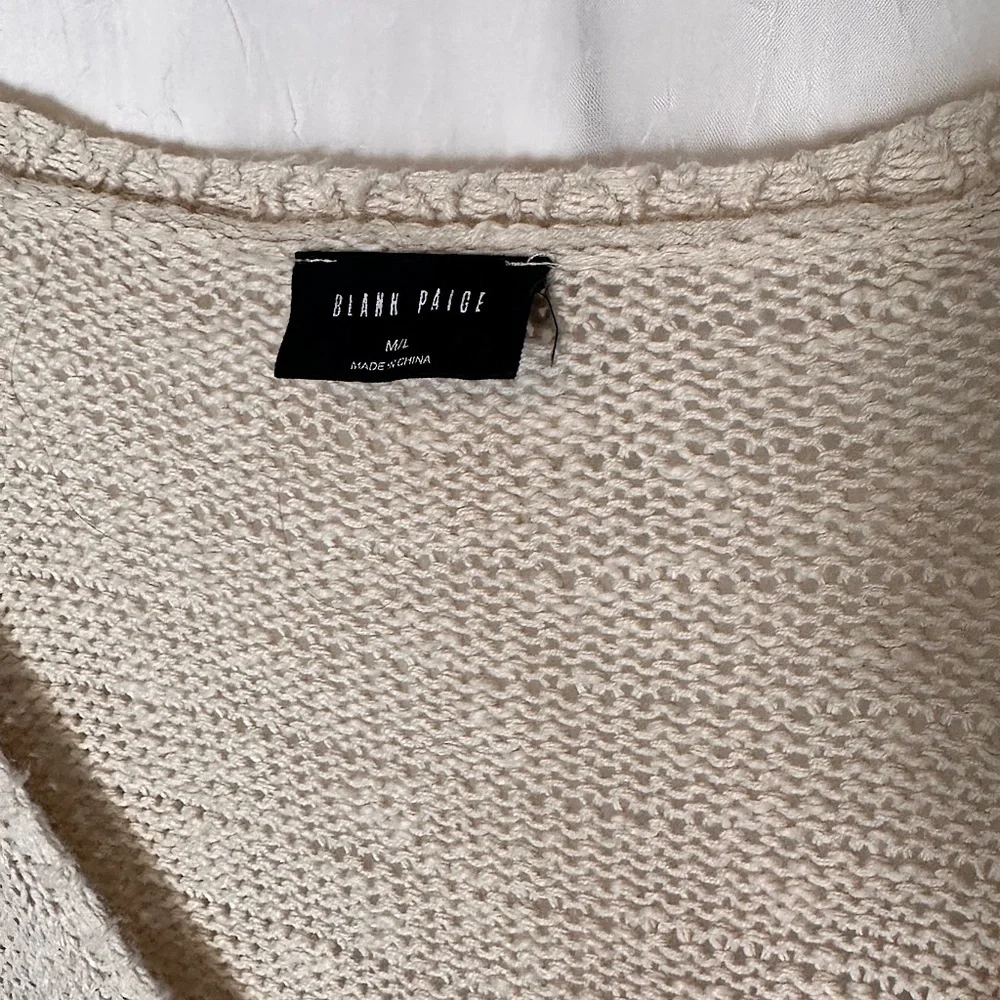 3/$20 💥‎ Blank Paige Oversized Relaxed Fit Sweater Distressed Cream Frayed Knit